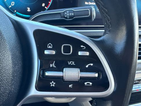 Used 2021 Mercedes-Benz GLE 350 4MATIC image 18