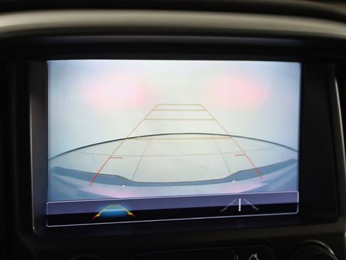 Used 2018 Chevrolet Colorado LT w/ LT Convenience Package image 9