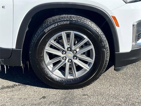 Certified 2023 Chevrolet Traverse LT image 7