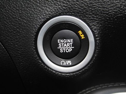 Used 2018 Dodge Challenger R/T Scat Pack image 15