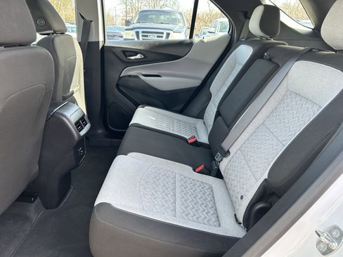 Used 2023 Chevrolet Equinox LS image 22