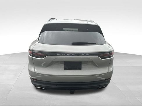 Used 2021 Porsche Cayenne AWD/4WD image 5