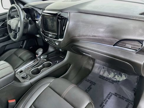 Used 2023 Chevrolet Traverse RS AWD/4WD image 33