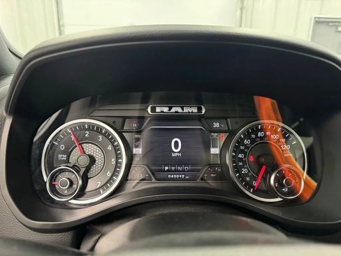 Used 2021 RAM 1500 Big Horn AWD/4WD image 10