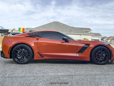 Used 2019 Chevrolet Corvette Z06 RWD image 9