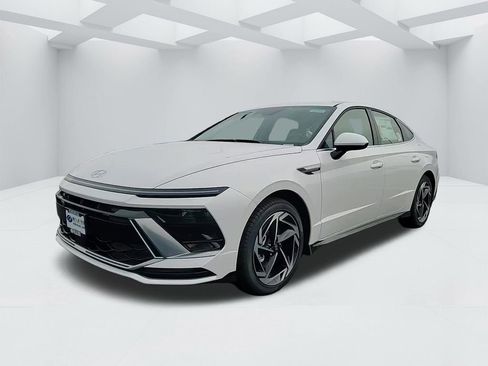 New 2026 Hyundai Sonata SEL FWD image 1