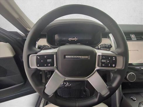Certified 2025 Land Rover Discovery S AWD/4WD image 19