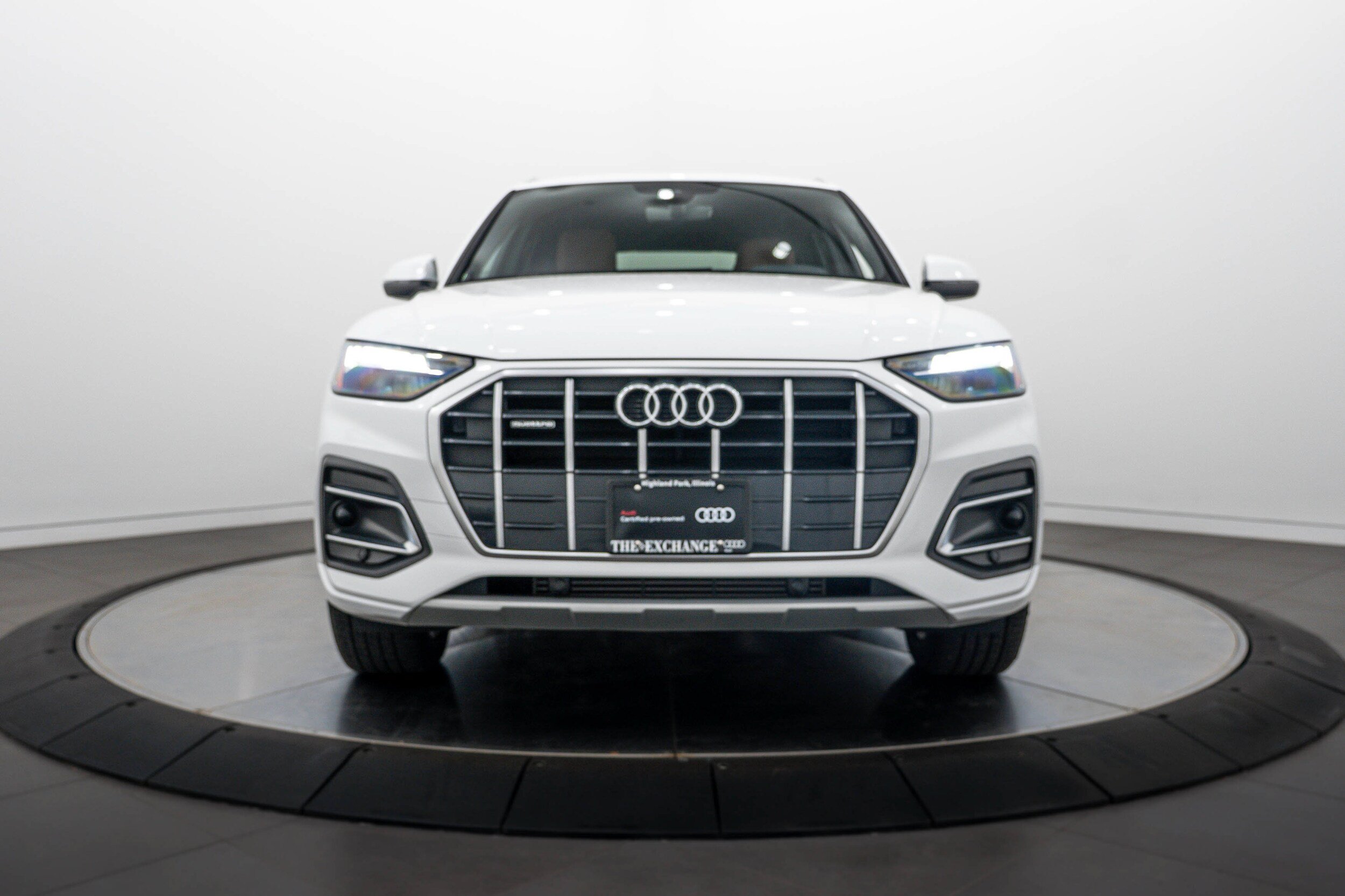 Certified 2024 Audi Q5 2.0T Premium w/ Convenience Package AWD/4WD image 23