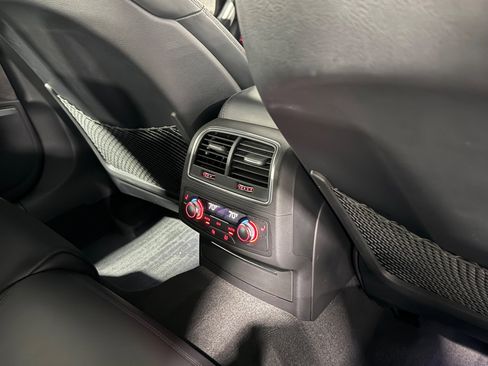 Used 2018 Audi S6 Prestige w/ Prestige Package image 55