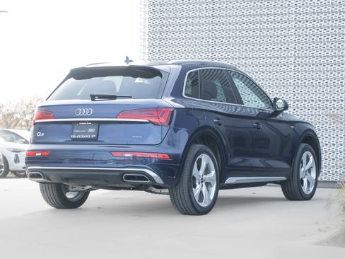 Certified 2022 Audi Q5 2.0T Premium Plus w/ Premium Plus Package image 4