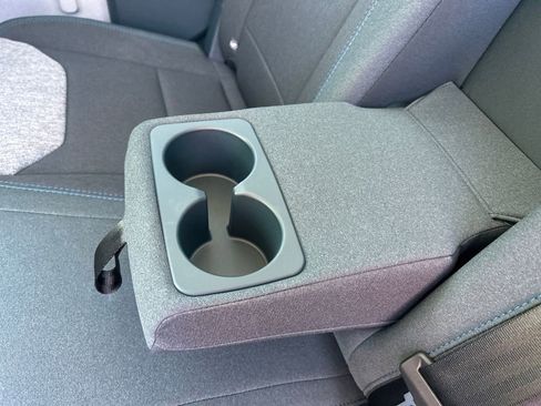 New 2025 Ford Maverick XLT image 27