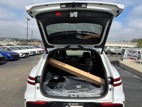 New 2026 Genesis GV70 3.5T Sport Advanced image 10