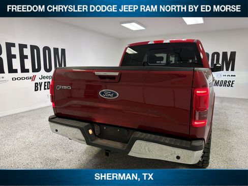 Used 2016 Ford F150 Lariat w/ Equipment Group 502A Luxury AWD/4WD image 4