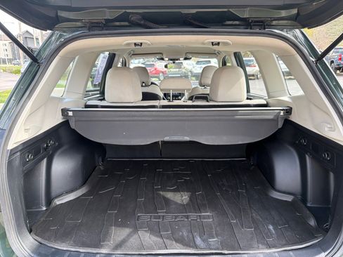 Used 2023 Subaru Forester AWD/4WD image 27