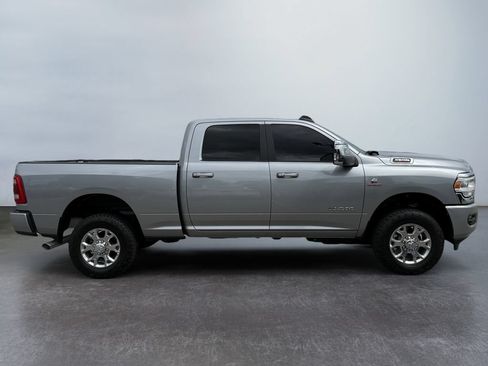 Used 2024 RAM 2500 Laramie w/ Safety Group AWD/4WD image 2