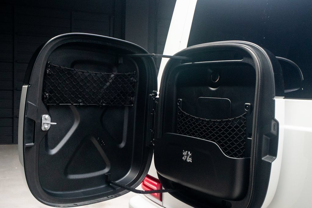 Used 2025 Mercedes-Benz G 580 w/ EQ Technology image 27