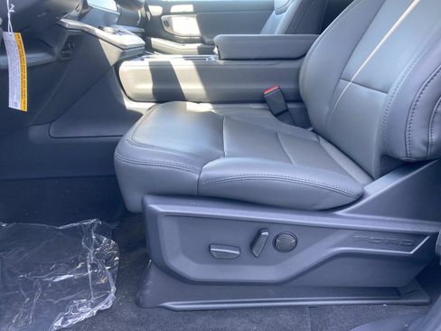 New 2026 Ford Expedition Max Active image 14