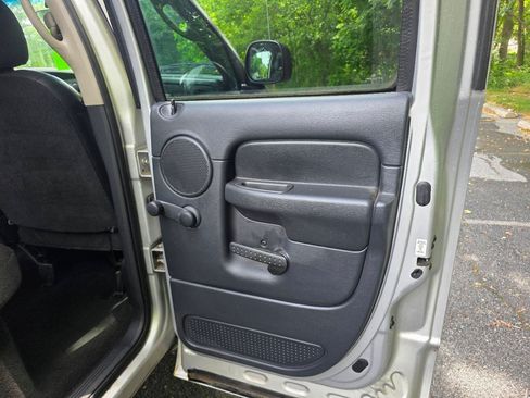 Used 2002 Dodge Ram 1500 Truck 4x4 Quad Cab image 15