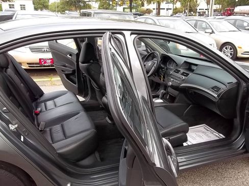 Used 2012 Honda Accord SE image 9