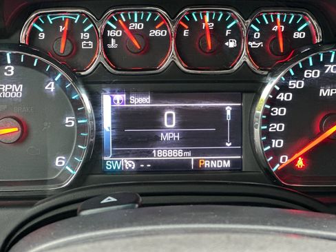 Used 2015 Chevrolet Tahoe LT image 26