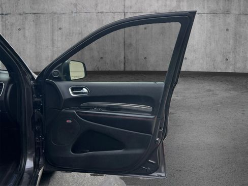 Used 2017 Dodge Durango R/T image 21