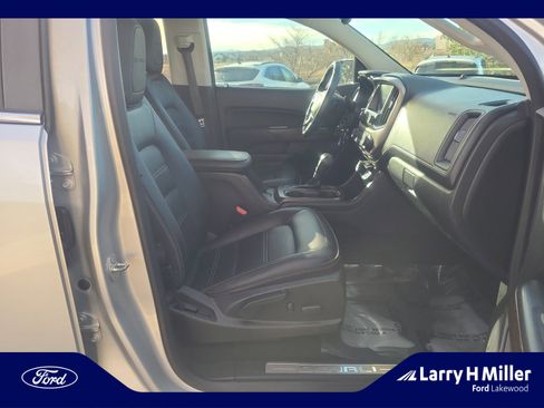 Used 2018 GMC Canyon Denali image 19