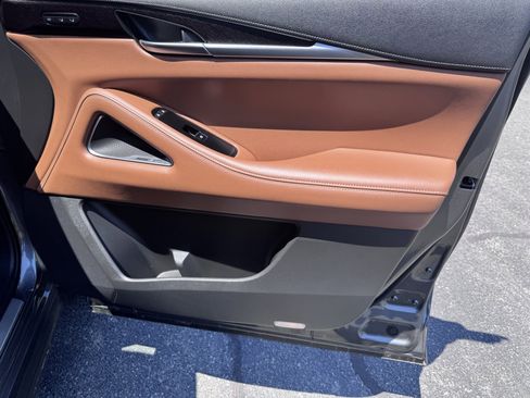 Used 2022 INFINITI QX60 Sensory image 10