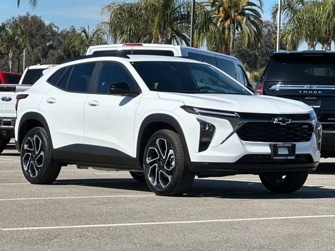 New 2026 Chevrolet Trax RS image 7