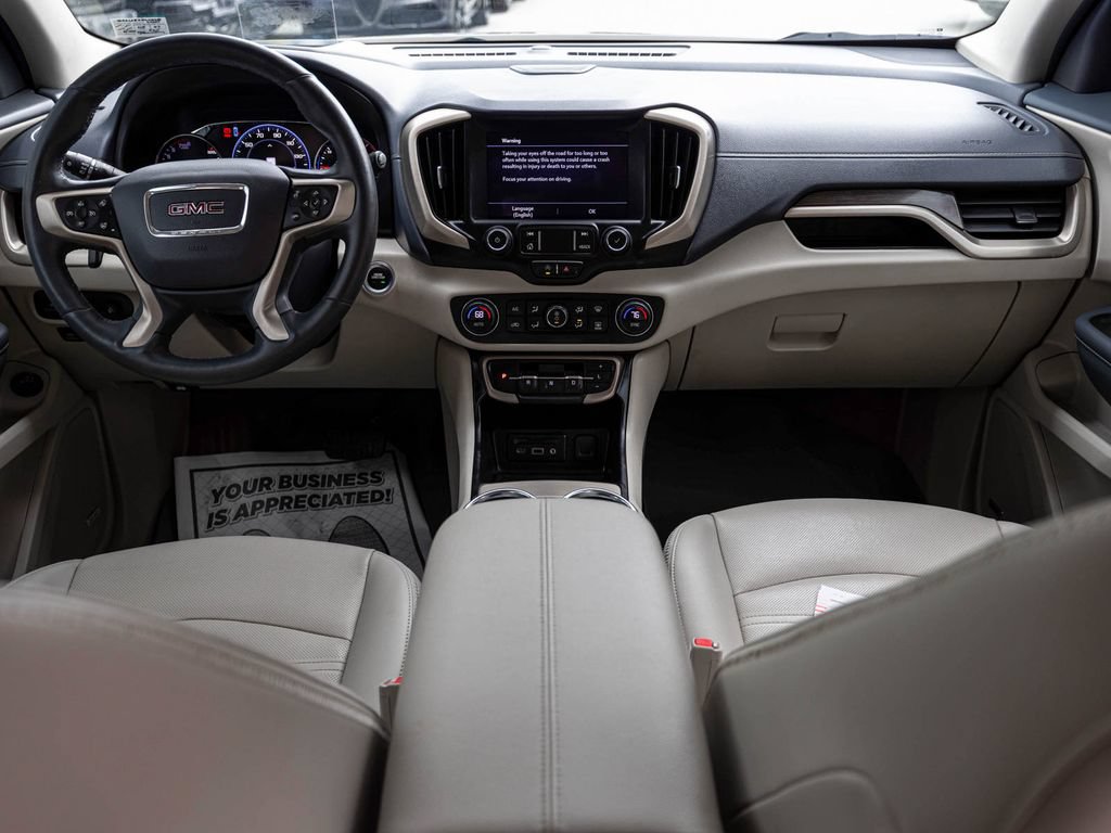 Used 2023 GMC Terrain Denali AWD/4WD image 30