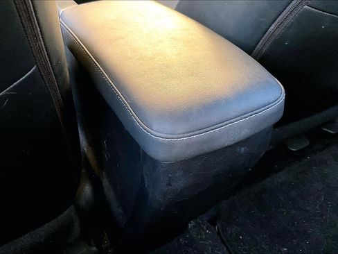 Used 2012 Lexus CT 200h image 34