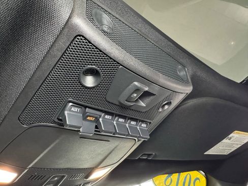 Used 2018 Ford F150 Raptor w/ Equipment Group 802A Luxury image 23