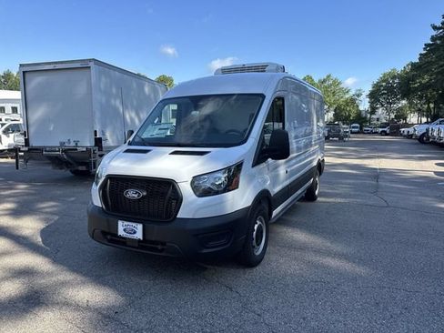 New 2026 Ford Transit 250 148 Medium Roof w/ Load Area Protection Package RWD image 1
