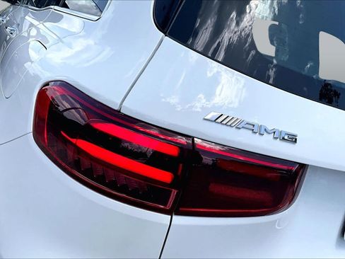 Used 2025 Mercedes-Benz GLB 35 AMG 4MATIC image 57