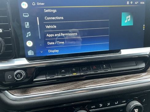 Used 2022 Chevrolet Silverado 1500 LT image 14