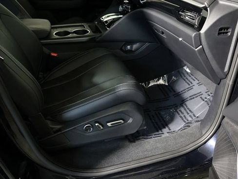 Used 2026 Acura MDX SH-AWD w/ Technology Package image 36