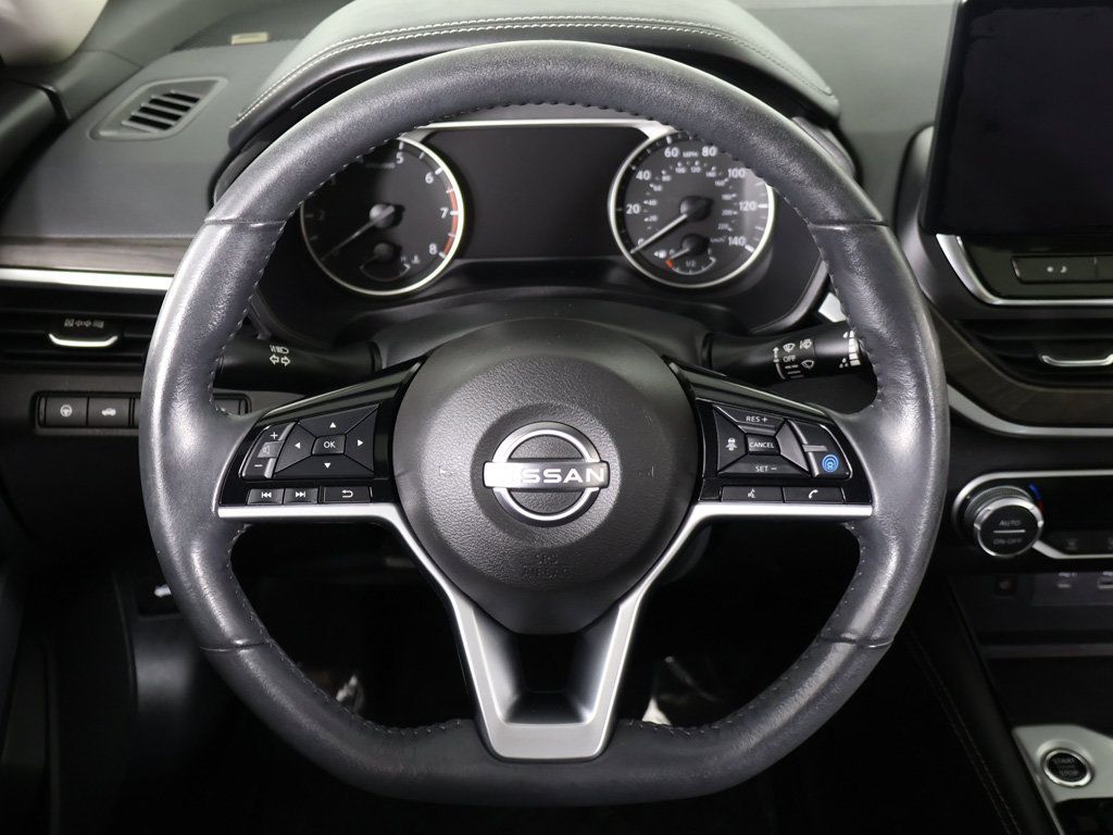 Used 2023 Nissan Altima 2.5 SL AWD/4WD image 41