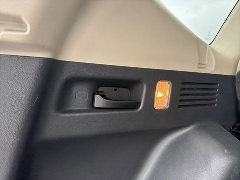 Certified 2021 Honda CR-V Touring image 21