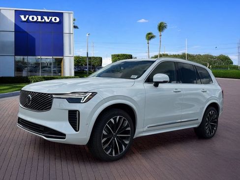 New 2026 Volvo XC90 B6 Plus AWD/4WD image 3