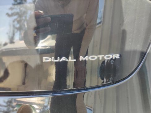 Used 2019 Tesla Model 3 Long Range image 18