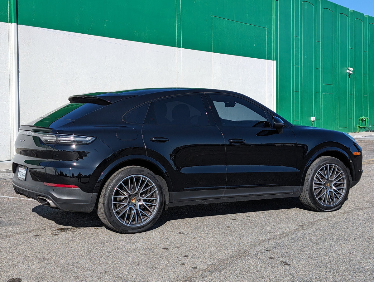 Used 2023 Porsche Cayenne Coupe AWD/4WD image 8