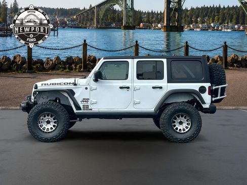 Used 2018 Jeep Wrangler Unlimited Rubicon w/ Steel Bumper Group AWD/4WD image 5