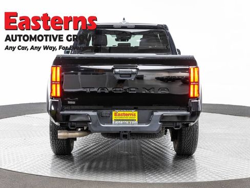 Used 2026 Toyota Tacoma TRD Off-Road AWD/4WD image 6