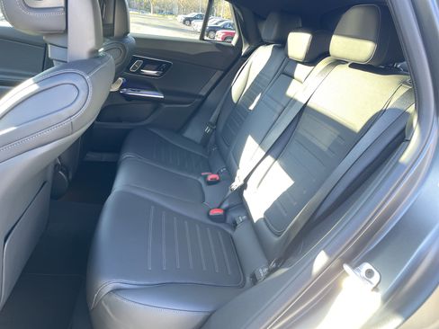 New 2026 Mercedes-Benz GLC 300 4MATIC image 37