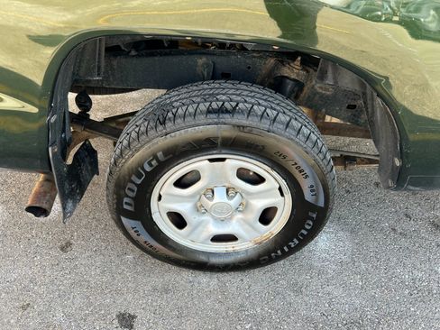 Used 2012 Toyota Tacoma 2WD Access Cab image 11