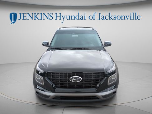New 2026 Hyundai Venue SE FWD image 8