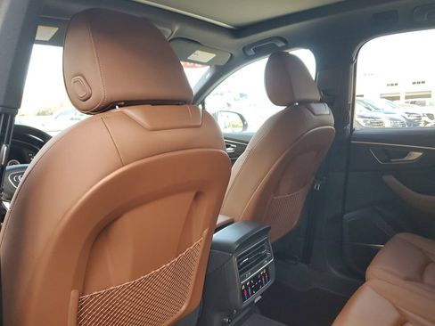 Certified 2023 Audi Q7 2.0T Premium Plus w/ Premium Plus Package AWD/4WD image 17