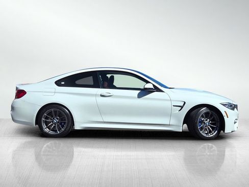 Used 2018 BMW M4 Coupe RWD image 3
