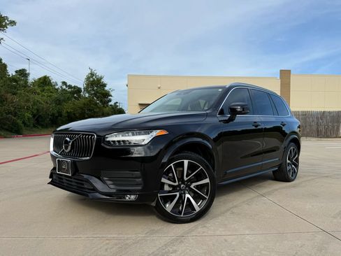 Used 2020 Volvo XC90 T6 Momentum w/ Protection Package Premier AWD/4WD image 19