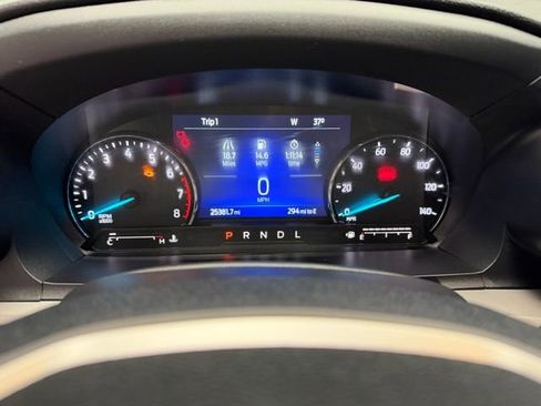 Used 2024 Ford Explorer XLT w/ Class IV Trailer Tow Package image 33