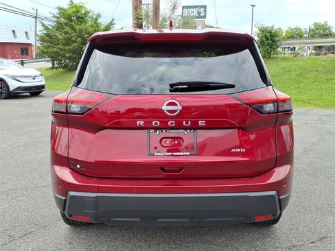 Used 2025 Nissan Rogue SV AWD/4WD image 6